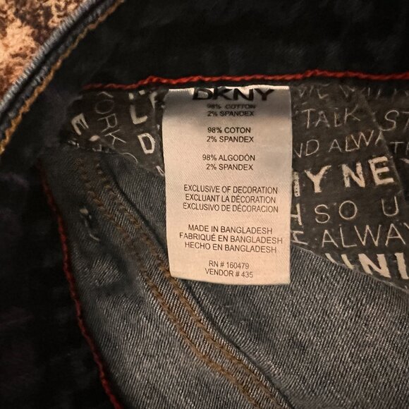 DKNY Mercer Skinny Dark Wash 30x32 - Picture 4 of 6